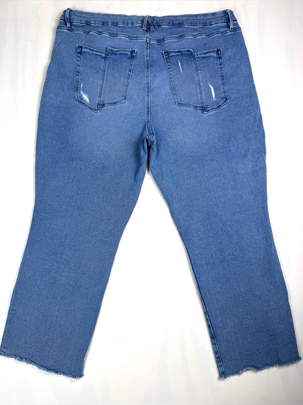 Good American Good Curve Straight Crop Jeans Women's 24 Raw Hem Light Wash - Picture 2 of 11